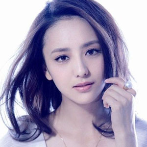 佟丽娅