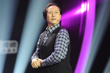 手语老师真情舞蹈帮助弱势群体