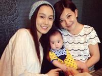 范玮琪偶遇大小S合影