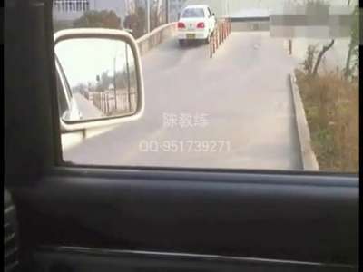 学车视频教程桑塔纳曲线行驶s路弯道 看点 打方向技巧 高清图片