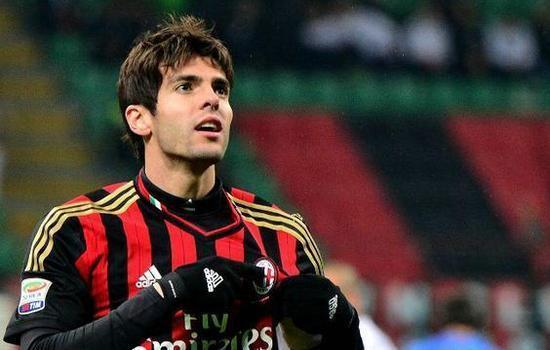 讲不出再见! 卡卡正式宣布退役, 他曾经追过风