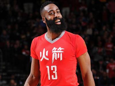 NBA-第18周十佳球 哈登晃倒卢比奥埃利斯逆天