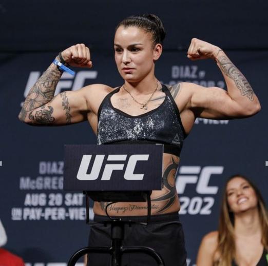 居然有这事,刚签下UFC冠军战就遭遇车祸!