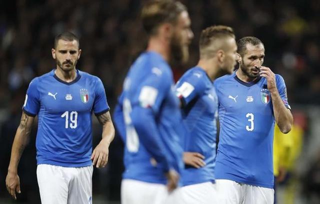 就在刚刚!继罗本后又一超巨无缘世界杯,整个足