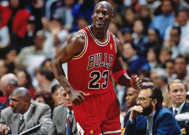 当一个加强版小厮加更暴力不受伤的格里芬出现