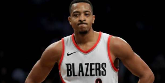 你知道吗?他是NBA本季最强跑男!场均跑动44