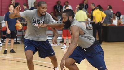 《体坛八卦圈》鲁尼球迷仿偶像植发却遭骗