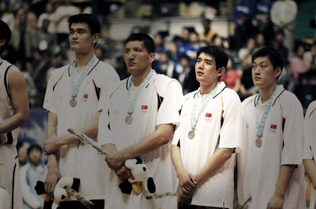 巩晓彬回忆球员生涯 为国争光是最大动力