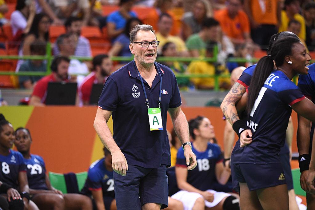 里约奥运女子手球预选赛B组 法国队18-14战胜