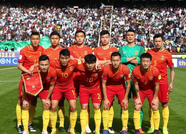 日媒:中国足球没优秀年轻人 只能靠中超当遮羞