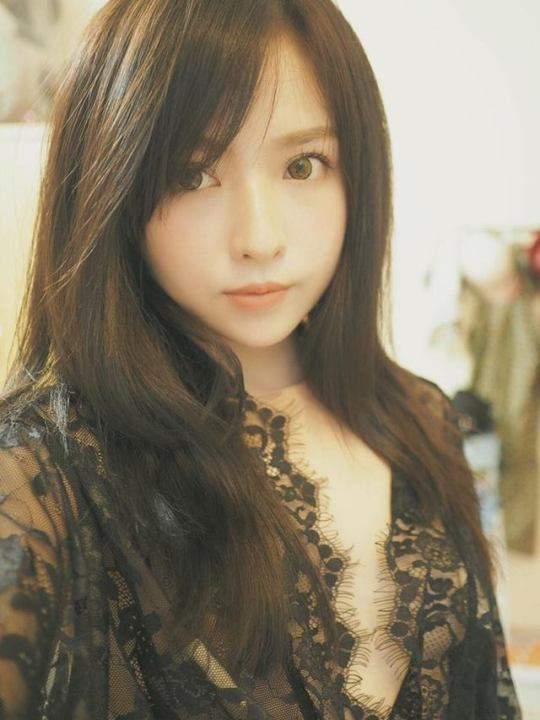 大胸妹就是好,点个菜都乳此诱人!爆笑内涵囧图(348)