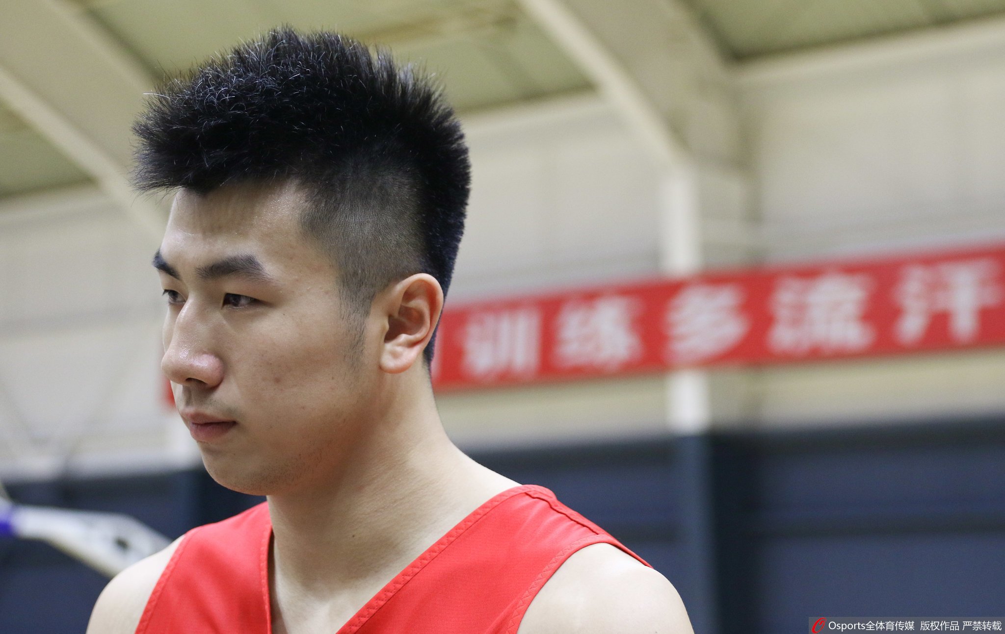 邹雨宸退出17年NBA选秀大会 或仿照孙悦二度