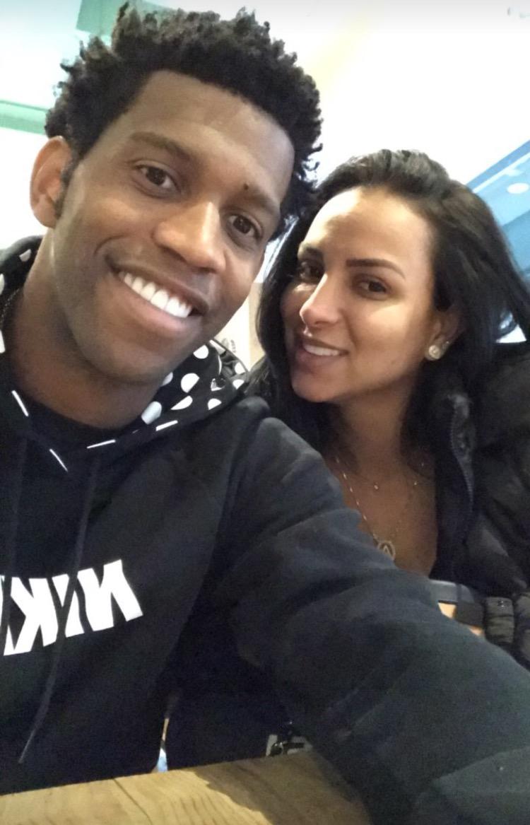 妻子面前展好丈夫一面 吉尔度假照蜜意满满-乐