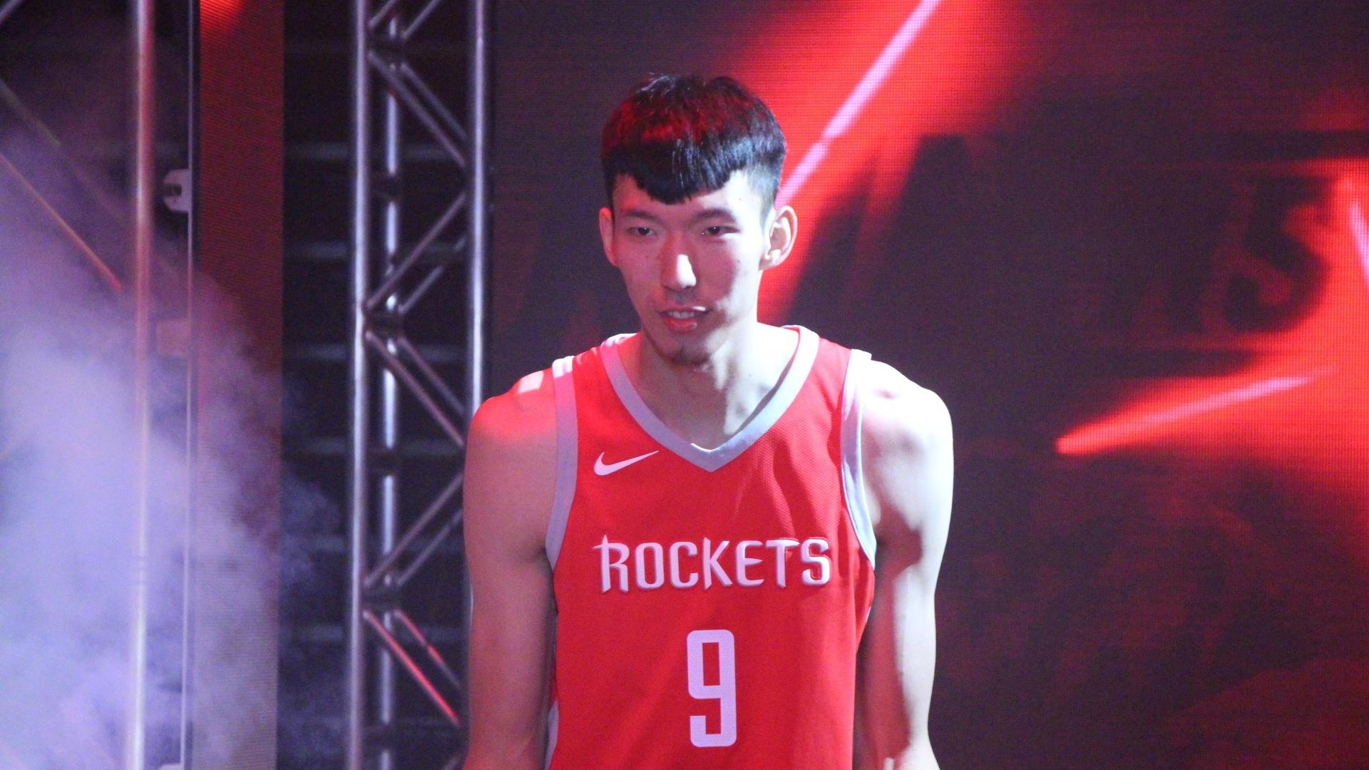 郭艾伦19分 中国61