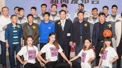 郭艾伦17分王哲林10分 辽宁94