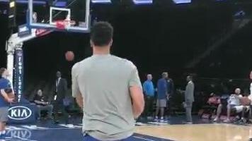 侃姚明详谈自抛自扣!麦迪名人堂访谈精华版