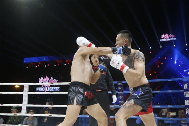 英雄传说总决赛阿拉善落幕 徐琰完胜泰拳冠军