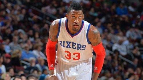 考文顿连续7场至少3个抢断 76人队近33年首人