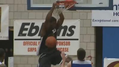 女子冰壶世锦赛 中国队新阵容负美国无缘开门