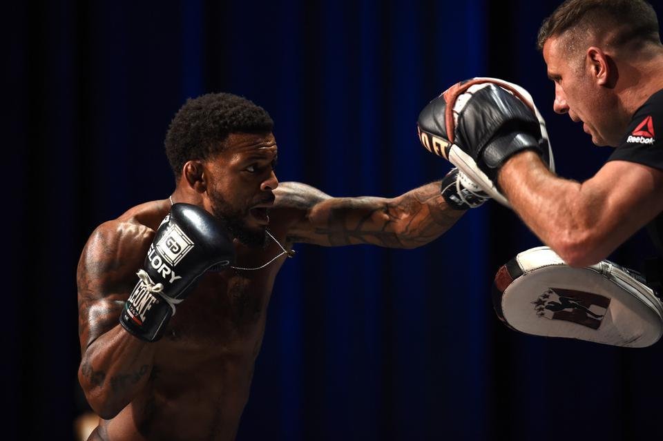 精彩集锦抢先看!UFC213选手赛前公开训练