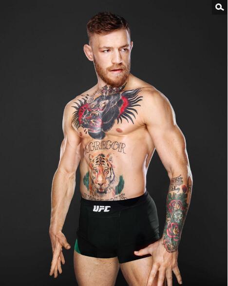 解密“嘴炮”纹身:胸前大猩猩曾让他痛到极致