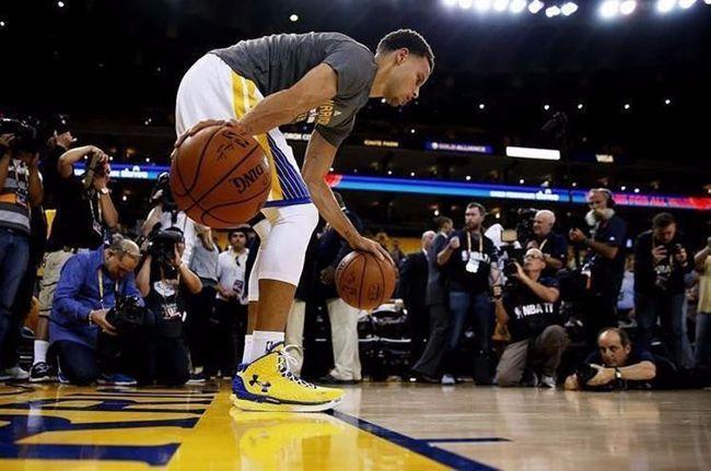 2017NBA中国赛结束,勇士森林狼球星球鞋代言大盘点-乐视体育