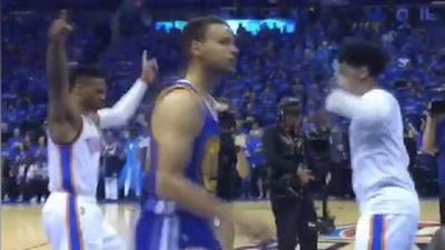 走在时尚前沿!威少皮衣皮裤潮范儿入场引关注