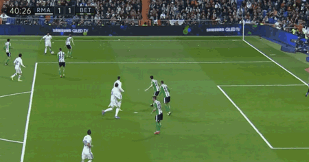 拉莫斯献绝杀c罗破门超传奇 皇马2正文