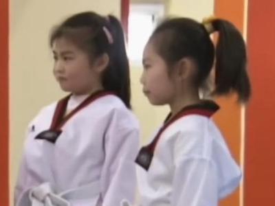 《中国少年派》20140513:小女生可爱跆拳道对