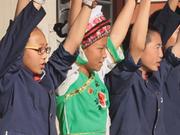 比赛日两队难分胜负