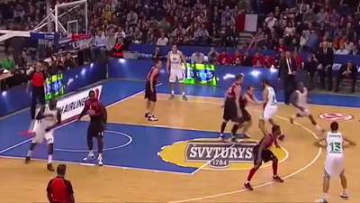 谁是最强射手?雷阿伦雷吉米勒库里震撼穿越对