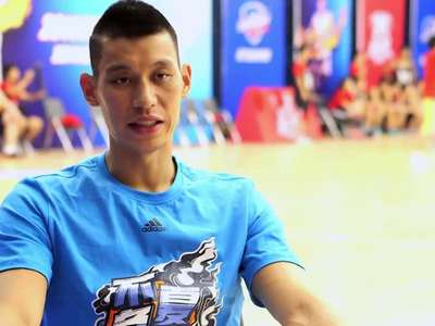 林书豪中国行 训练营传授球技不亦乐乎