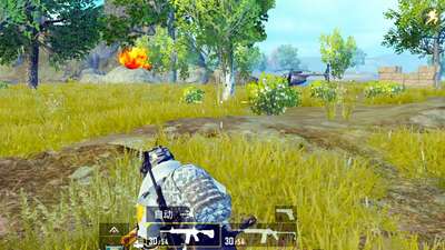 火力对决 敌人开飞机空袭我们 没想到我们也不是吃素的